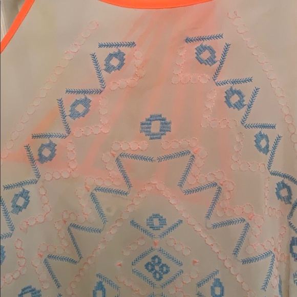 Sheer blouse - Picture 2 of 6